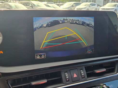 Used 2022 Lexus ES 350 F Sport w/ Accessory Package FWD image 21