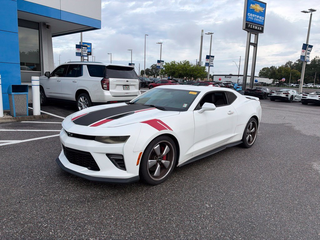 Used 2016 Chevrolet Camaro SS RWD image 1