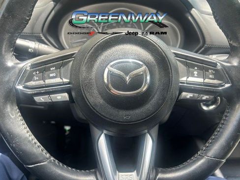 Used 2018 MAZDA CX-5 Touring w/ Preferred Equipment Package FWD image 17