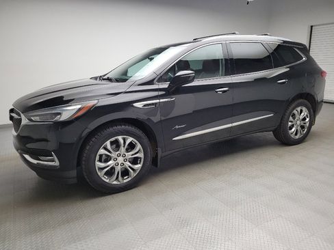 Used 2018 Buick Enclave Avenir w/ Avenir Technology Package AWD/4WD image 2