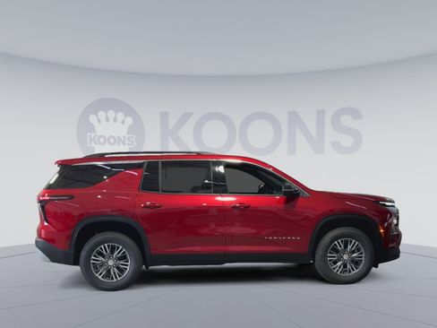 New 2026 Chevrolet Traverse LT FWD image 12