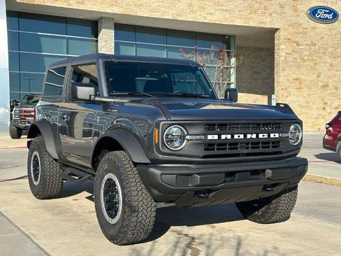 New 2025 Ford Bronco Base w/ Sasquatch Package image 18