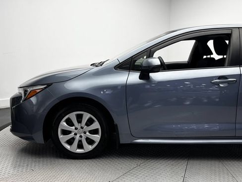 Used 2024 Toyota Corolla LE AWD/4WD image 5