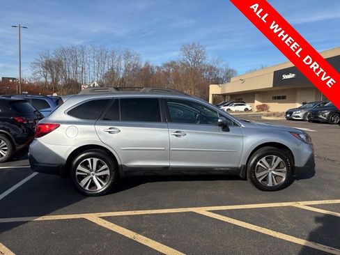 Used 2019 Subaru Outback 2.5i Limited image 7