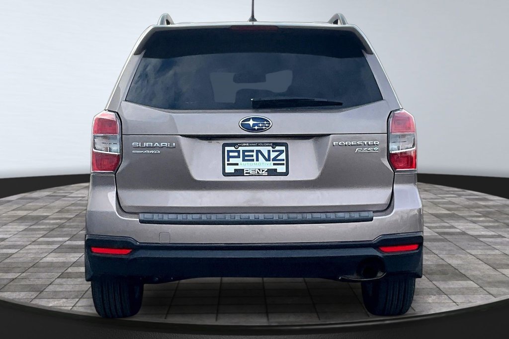 Used 2015 Subaru Forester 2.5i Limited AWD/4WD image 5