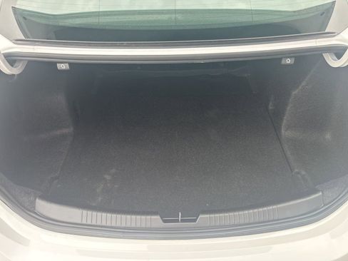 Used 2022 Chevrolet Malibu LT FWD image 15