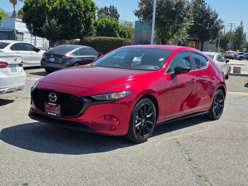 Used 2024 MAZDA MAZDA3 s FWD image 10