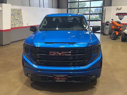 Used 2022 GMC Sierra 1500 Elevation RWD image 23