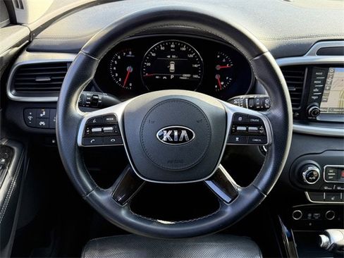 Used 2019 Kia Sorento SX image 13