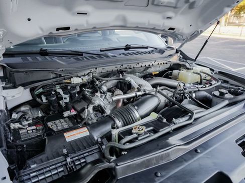 Used 2023 Ford F250 XLT w/ FX4 Off-Road Package image 30