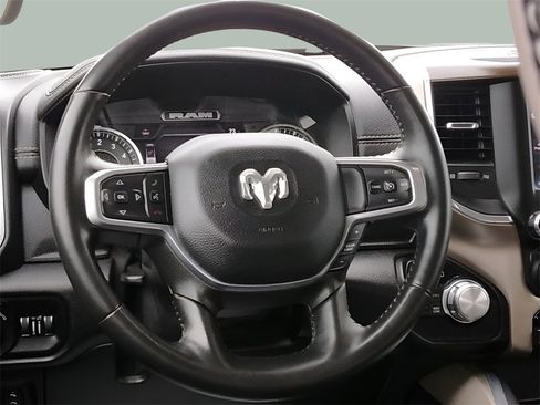 Used 2022 RAM 1500 Laramie image 9