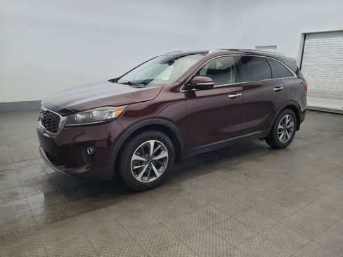Used 2019 Kia Sorento EX w/ EX Touring Package image 2