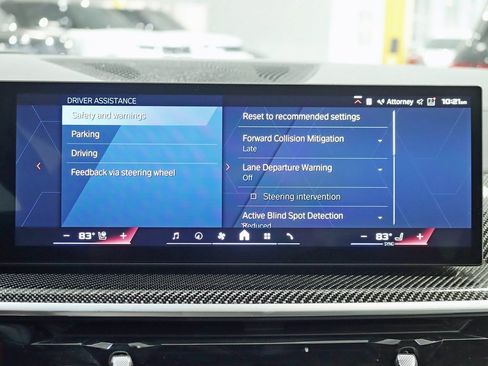 Used 2024 BMW X5 M Competition w/ Executive Package image 27