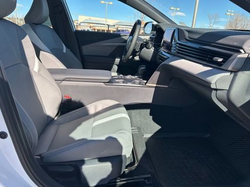 New 2026 Toyota Camry SE AWD/4WD image 26