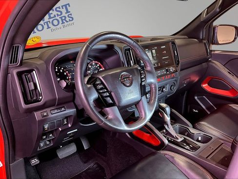 Used 2025 Nissan Frontier PRO-4X w/ Pro Premium Package AWD/4WD image 19