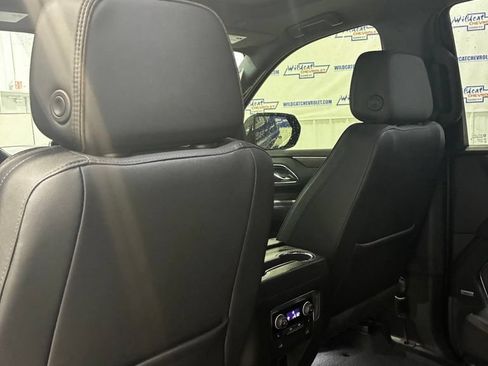 Used 2023 Chevrolet Tahoe High Country w/ LPO, Illumination Package AWD/4WD image 30