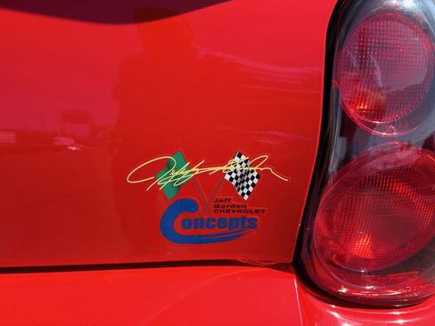 Used 2000 Chevrolet Monte Carlo SS w/ Preferred Equipment Group image 41