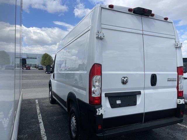 Used 2025 RAM ProMaster 2500 w/ Safety Group FWD image 5