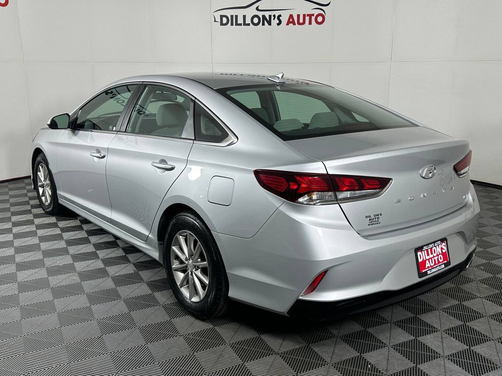 Used 2018 Hyundai Sonata ECO FWD image 4