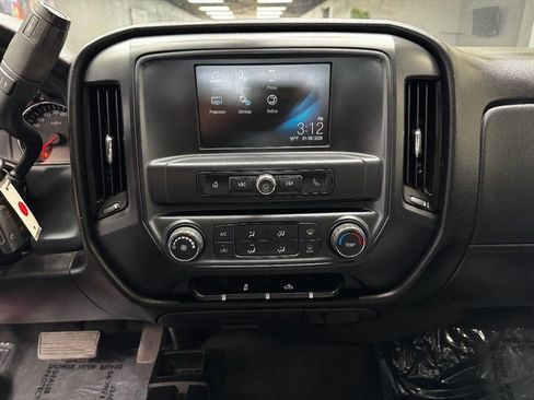 Used 2018 Chevrolet Silverado 1500 Custom w/ Custom Value Package AWD/4WD image 25