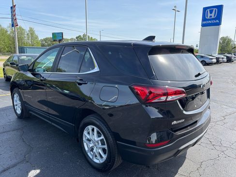 Used 2022 Chevrolet Equinox LT AWD/4WD image 8