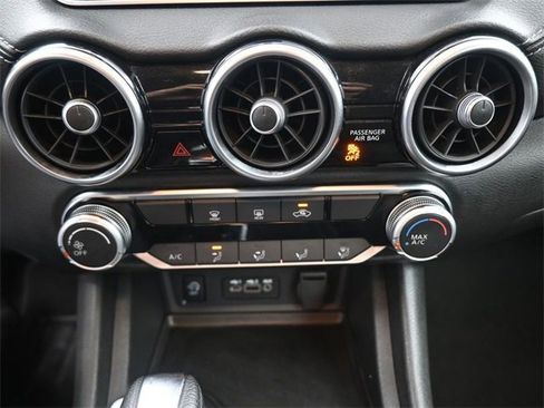 Used 2024 Nissan Sentra SV image 30