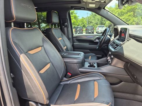 Used 2023 GMC Yukon XL AT4 w/ AT4 Premium Package AWD/4WD image 42