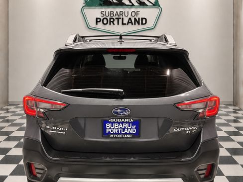 Used 2022 Subaru Outback Limited XT AWD/4WD image 5