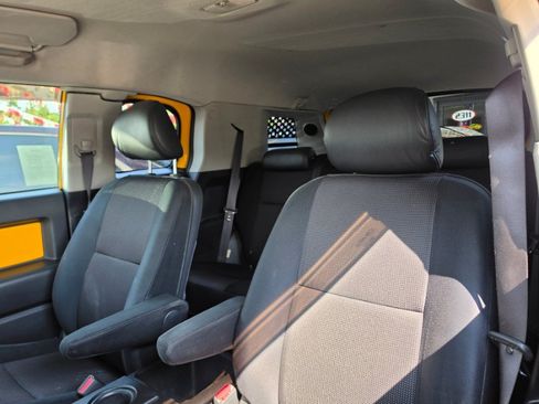 Used 2007 Toyota FJ Cruiser 4WD image 27
