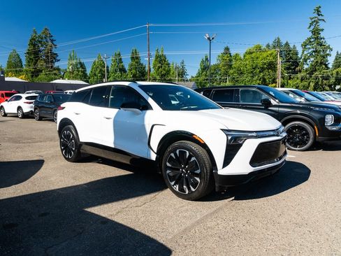 Used 2024 Chevrolet Blazer EV RS AWD/4WD image 24