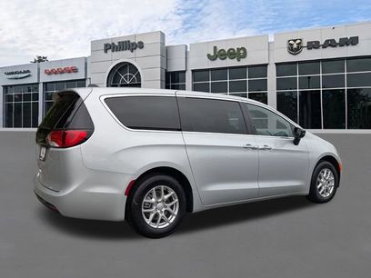 New 2026 Chrysler Voyager LX