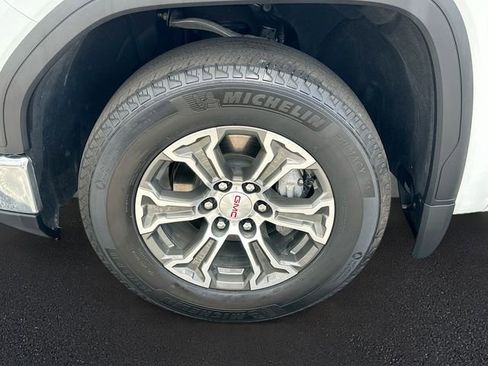 Used 2025 GMC Sierra 1500 SLT RWD image 30