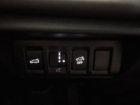 Certified 2025 Subaru Outback Limited image 47