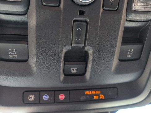 Used 2024 GMC Yukon Denali image 50