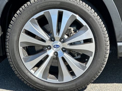 Used 2019 Subaru Ascent Limited w/ Popular Package #3 image 25