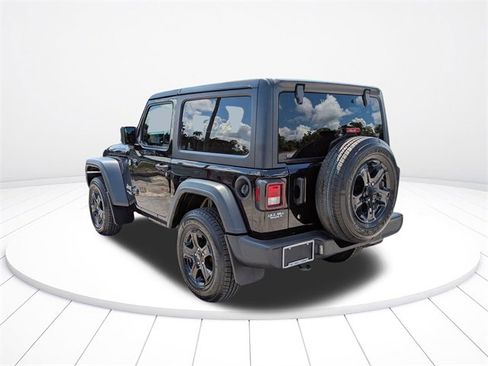 Used 2020 Jeep Wrangler Sport image 6