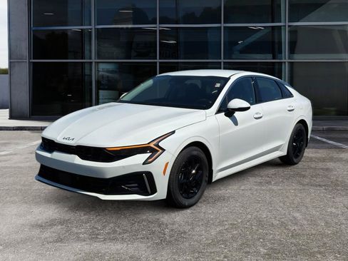 Certified 2026 Kia K5 LXS FWD image 1