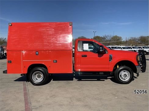 Used 2017 Ford F350 XL w/ Power Equipment Group image 5