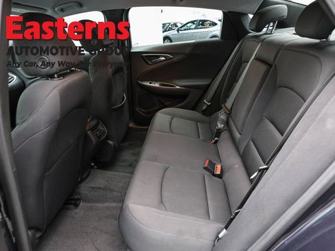 Used 2023 Chevrolet Malibu LT FWD image 21