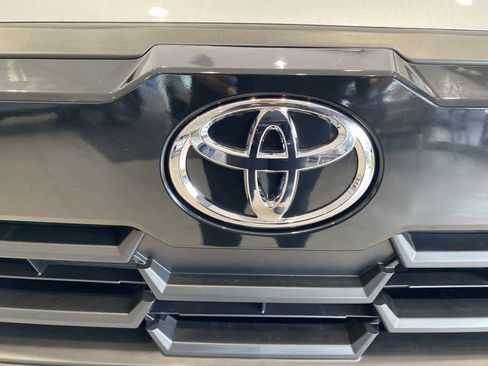 New 2026 Toyota Corolla Cross LE FWD image 10