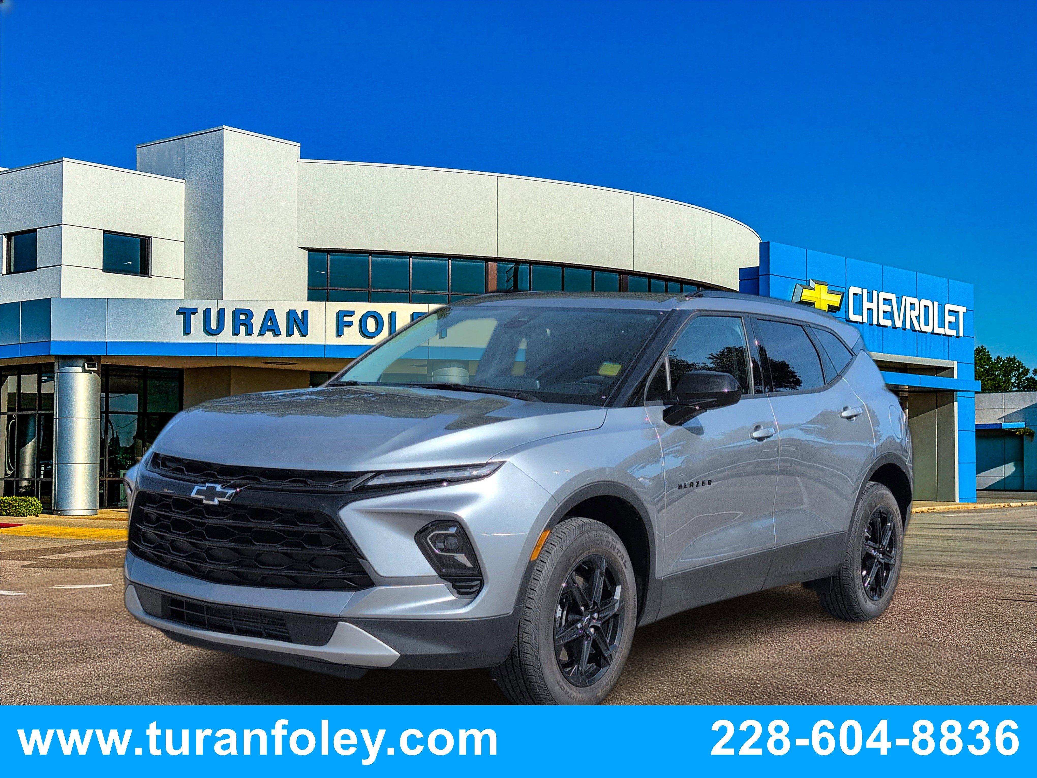Used 2024 Chevrolet Blazer LT w/ Convenience Package FWD image 1