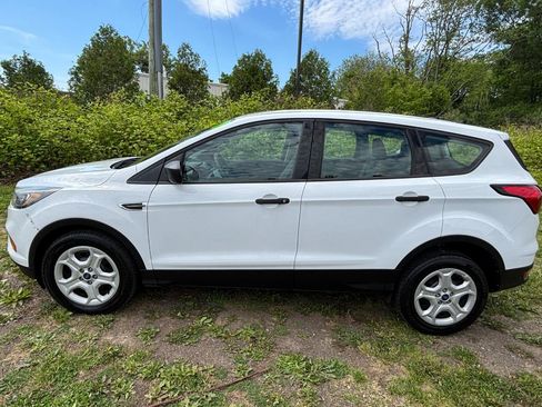 Used 2019 Ford Escape S FWD image 8