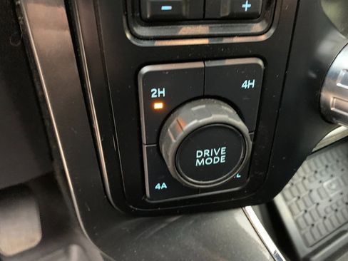 Used 2023 Ford F150 Lariat w/ Equipment Group 502A High AWD/4WD image 29