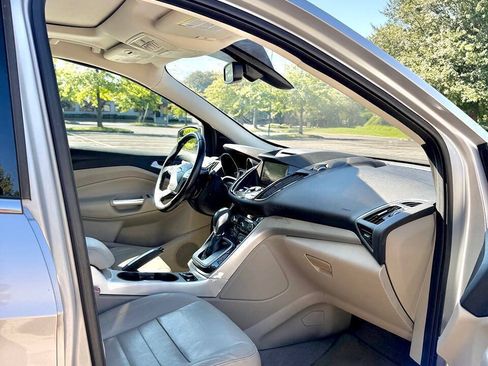 Used 2013 Ford Escape SEL AWD/4WD image 14