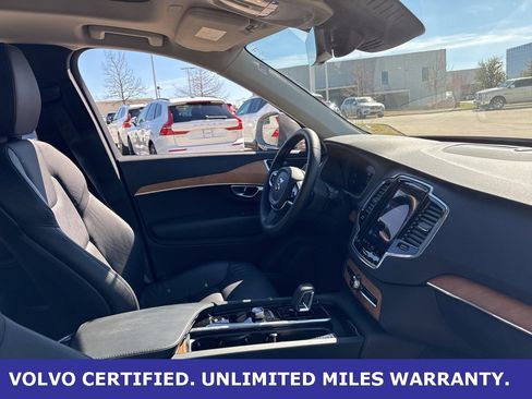 Certified 2024 Volvo XC90 B6 Plus w/ Protection Package Premier image 13