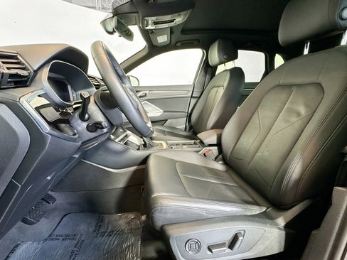 Used 2020 Audi Q3 2.0T Premium w/ Convenience Package image 18