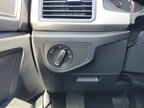 Used 2021 Volkswagen Atlas S AWD/4WD image 29