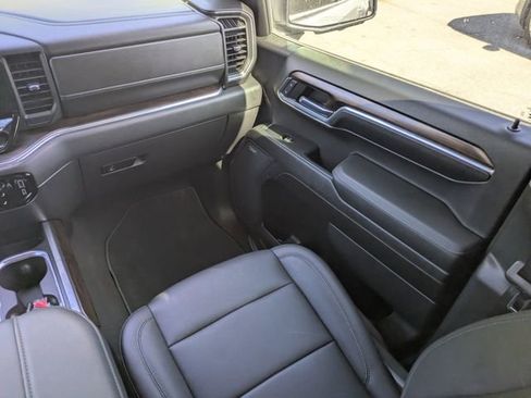 Used 2024 GMC Sierra 1500 SLT w/ SLT Convenience Package RWD image 22