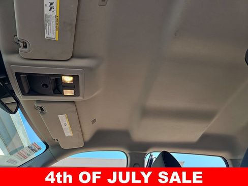 Used 2022 RAM 1500 Classic SLT w/ Electronics Group AWD/4WD image 31