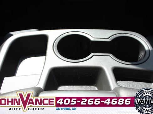 Used 2020 Chevrolet Silverado 2500 LTZ w/ Z71 Off-Road Package AWD/4WD image 32